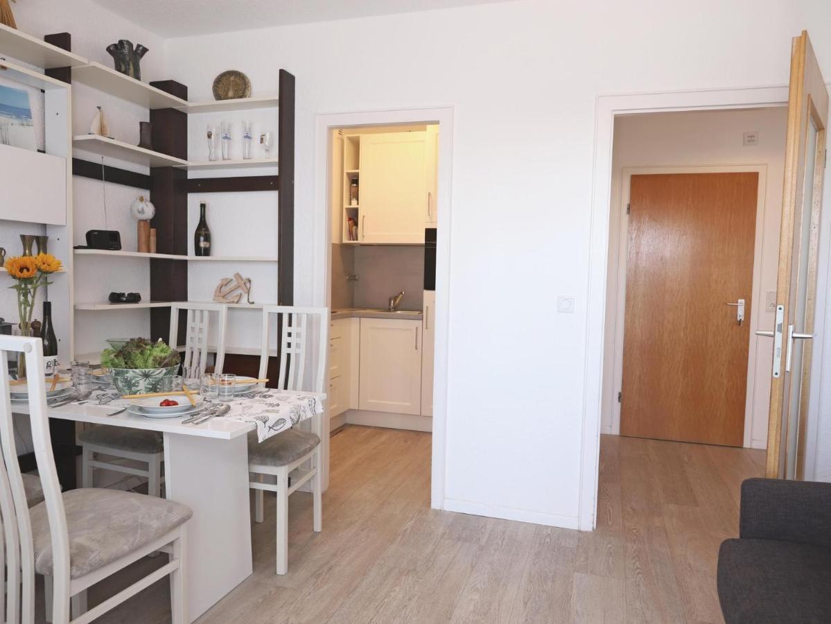 Einfaches 2-Zimmer-Appartement mit Balkon. Westerland Exterior foto